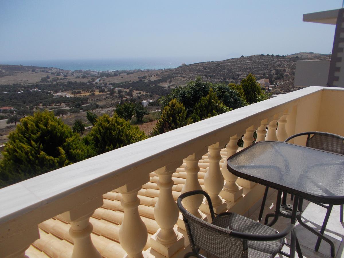 Knossos Apartments Kalamaki  Luaran gambar